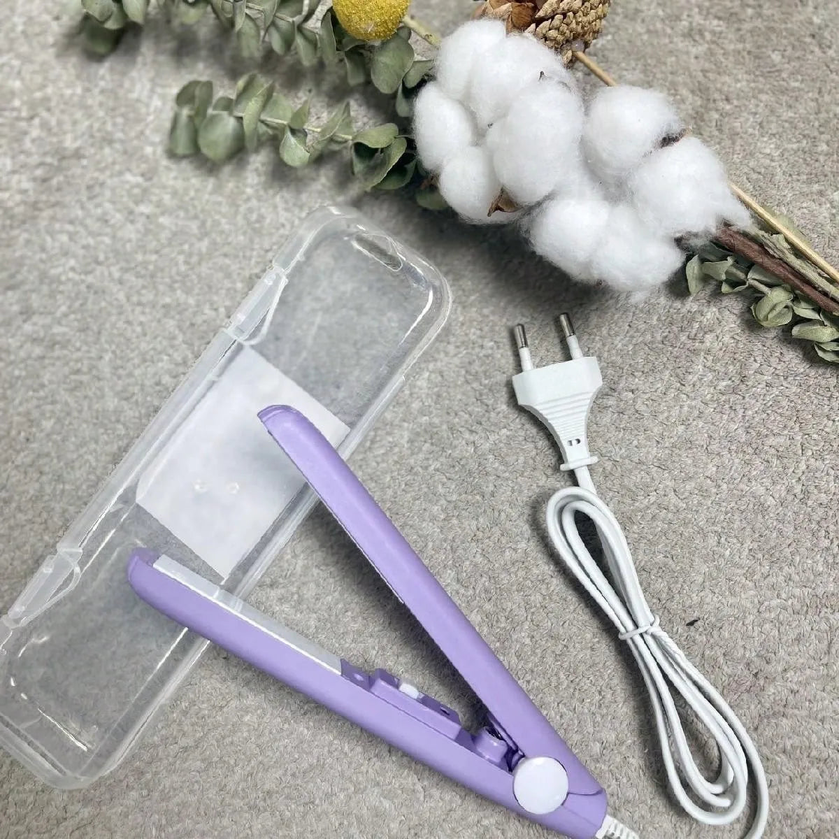 Mini Hair Straightener, Multi-Color Splint, Quick Heating, Non-Damaging Ceramic Plate, Bangs Clip, Curling and Straightening